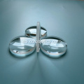Lente doble convexa con revestimiento AR en ambas superficies.
